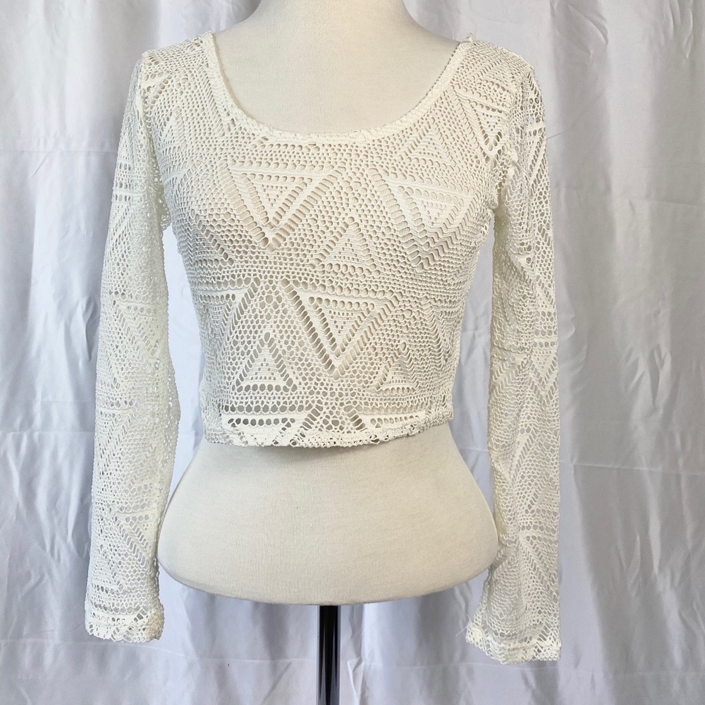 LA Hearts Cream Boho Macrame Fishnet Crop Top
